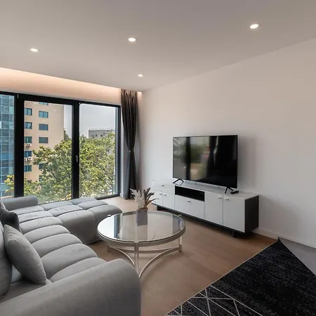 Maison - Luxury In Exclusive Herastrau Area Appartement Bucarest
