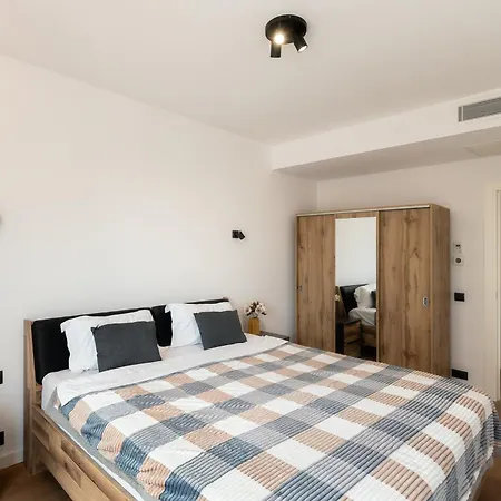 Appartement Maison - Luxury In Exclusive Herastrau Area Bucarest